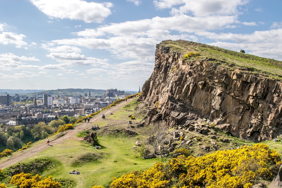 edinburgh-arthurs-seat-thechaoticscot-1